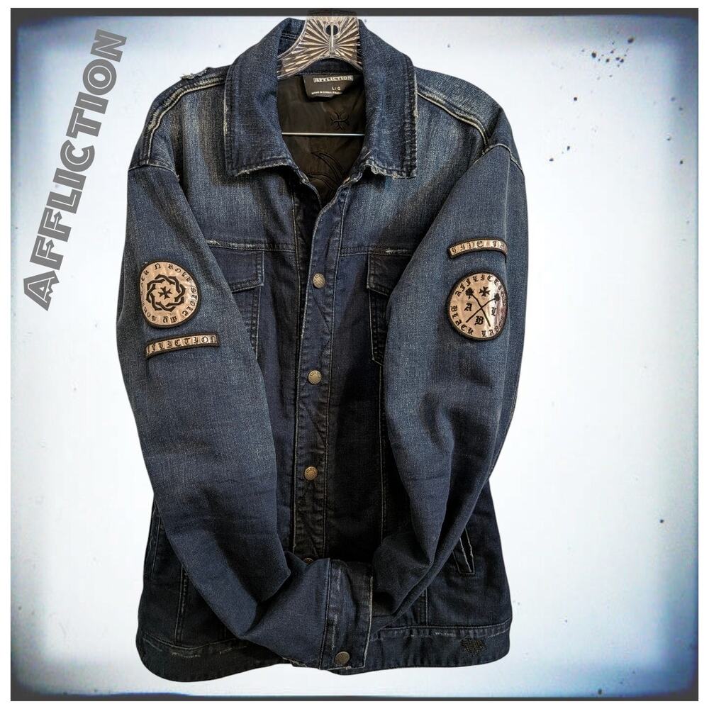 New AFFLICTION Denim Nomad Jacket Blue Black Vintage Style Distressed Trucker L